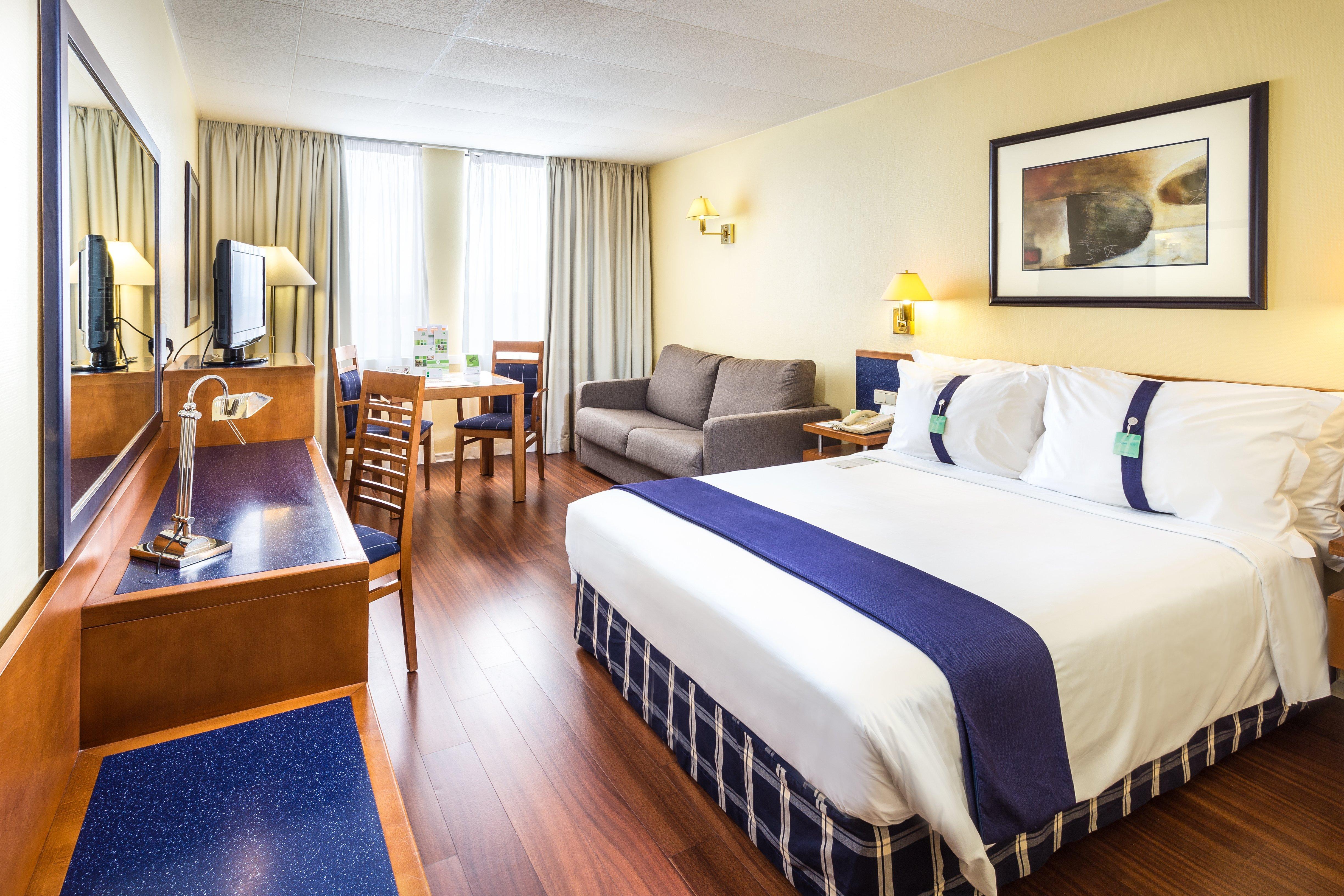 By Ihg Hotel 4*