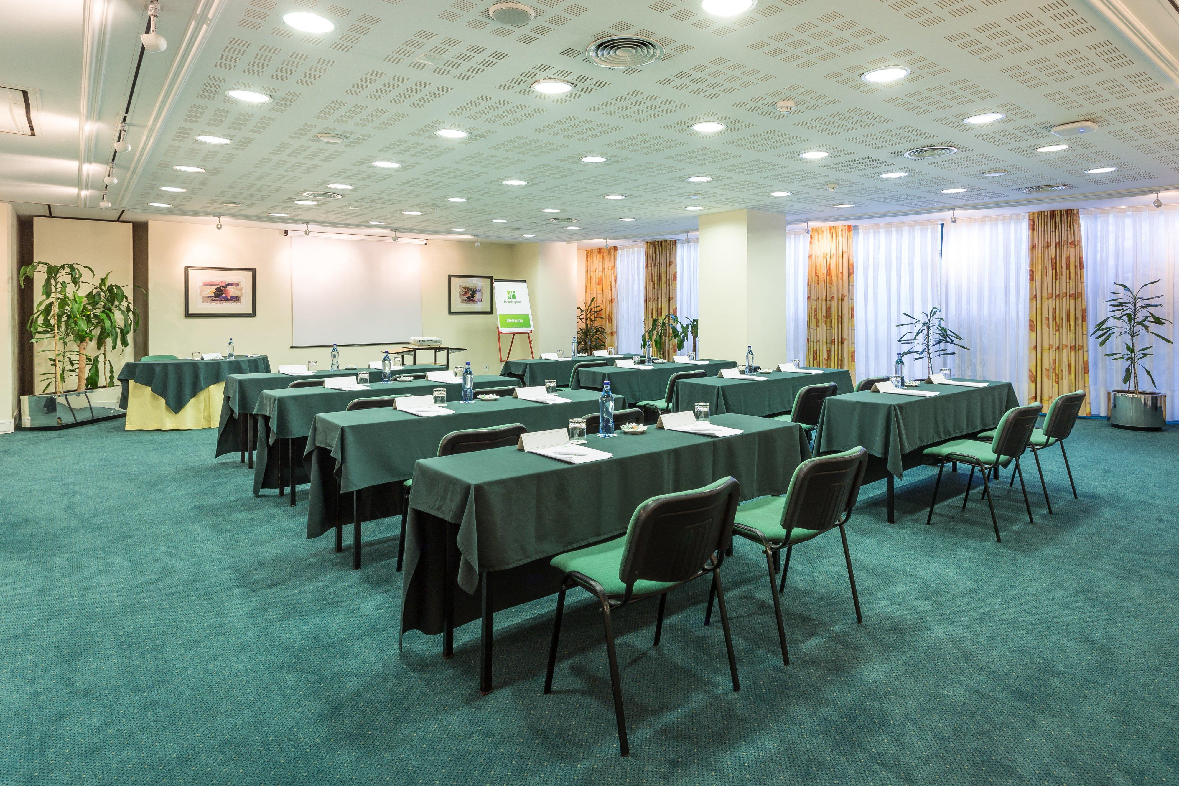 By Ihg
