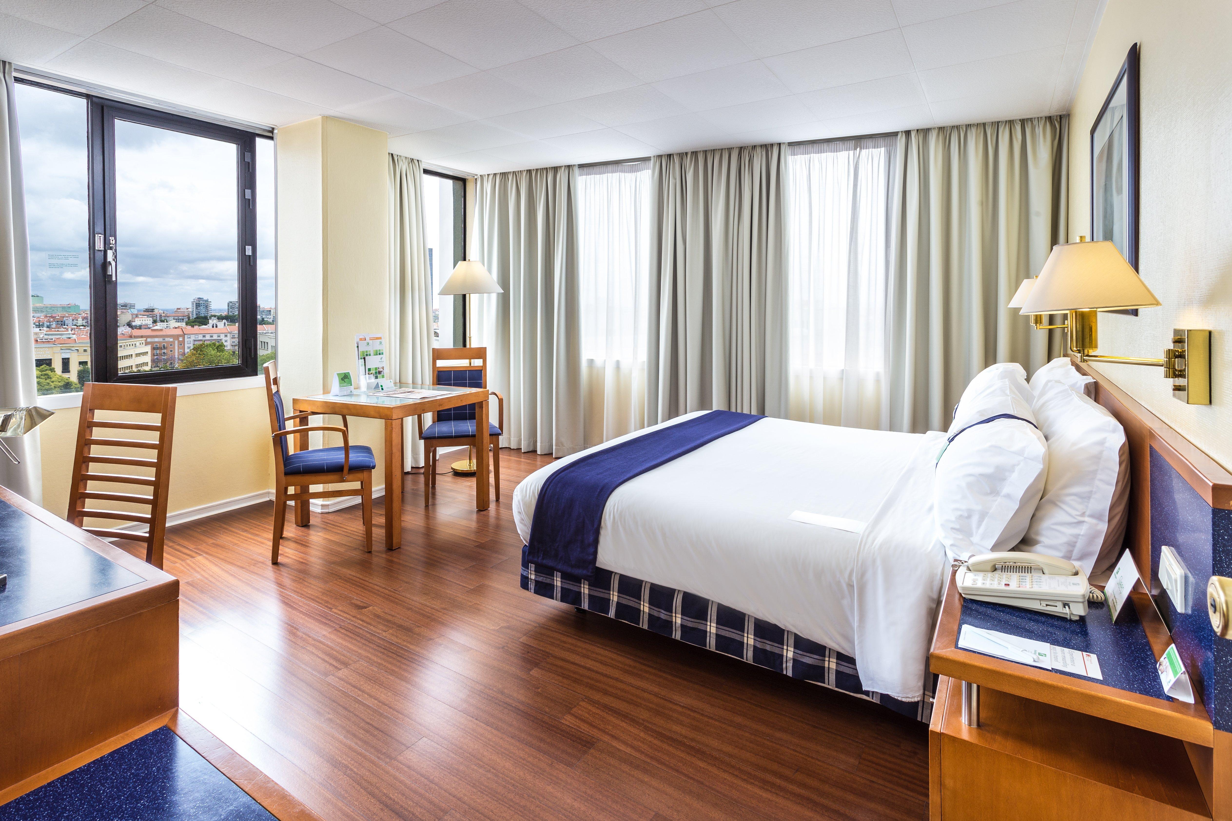 By Ihg