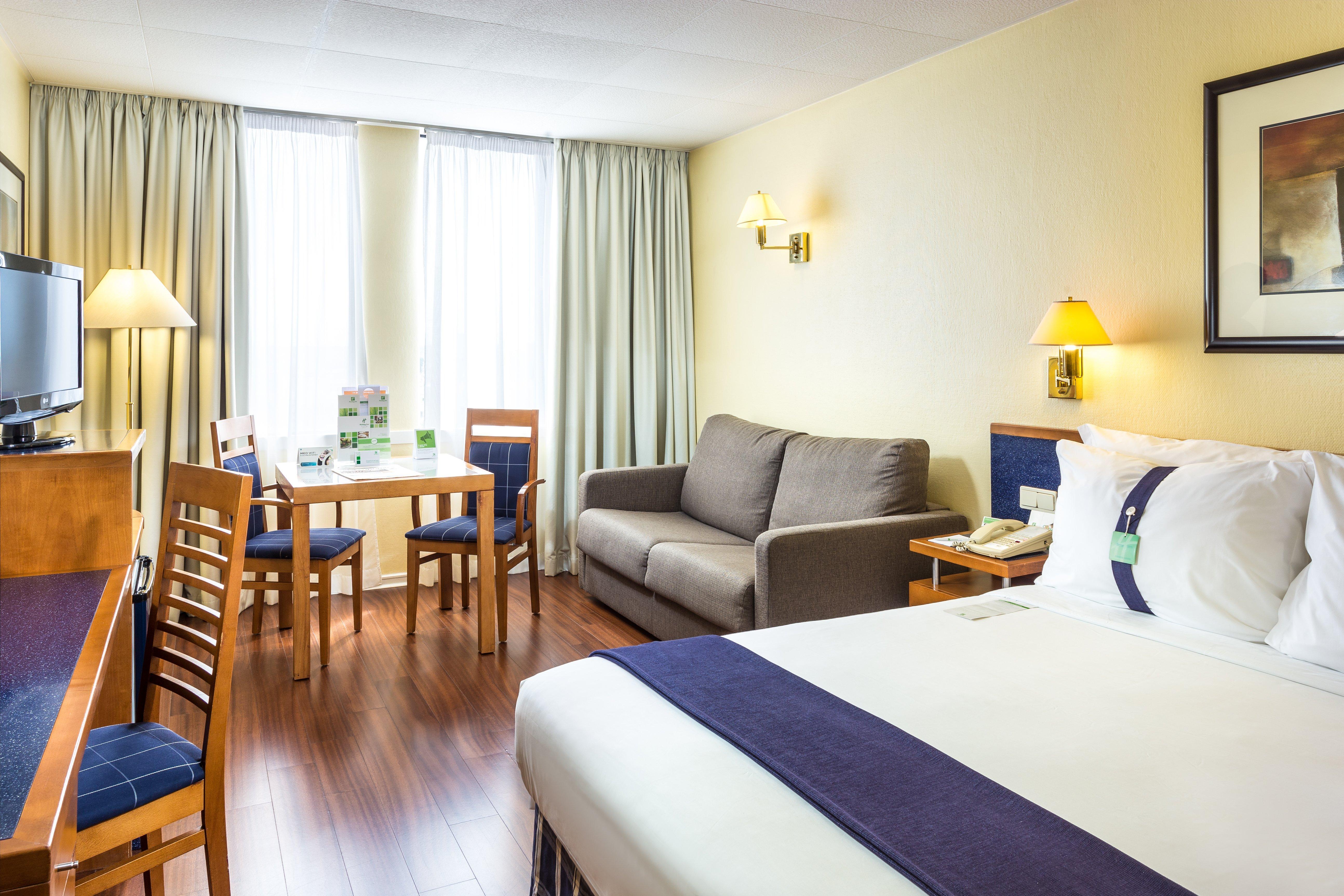 Hotel By Ihg 4*